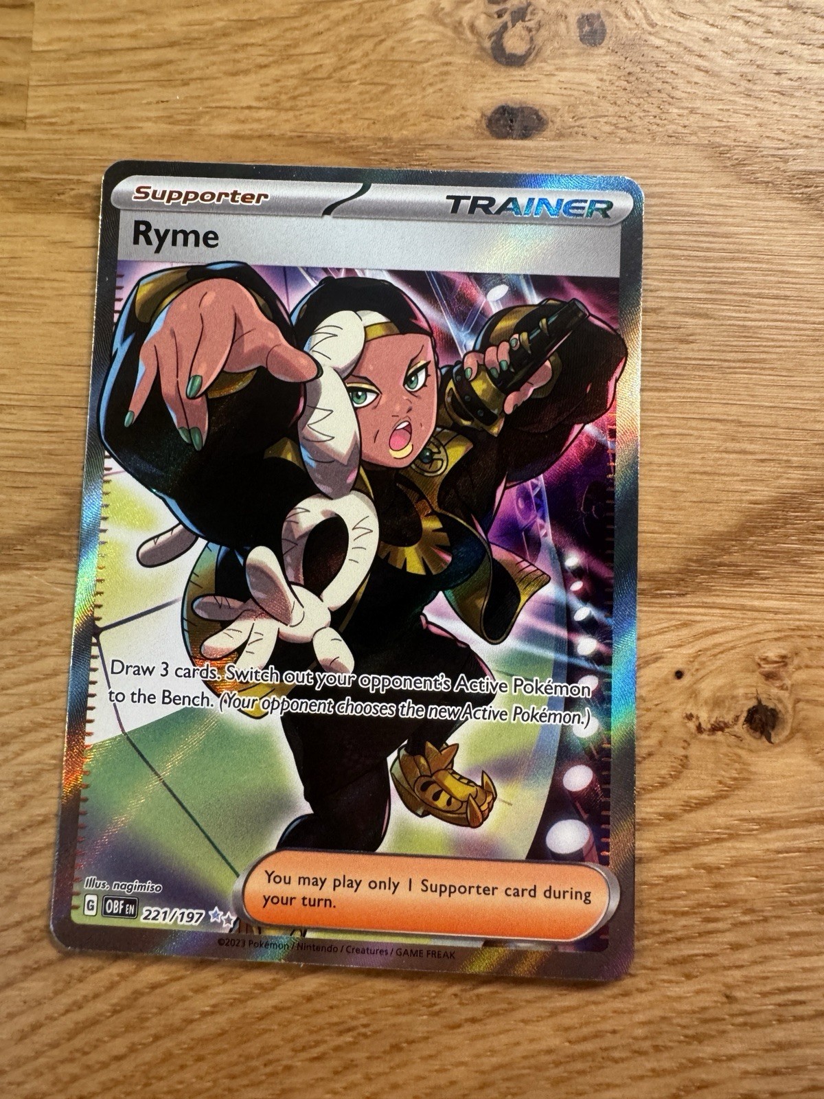 Pokémon TCG Ryme SV03: Obsidian Flames 221/197 Holo Ultra Rare NM✨️