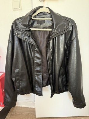 Zara Lederjacke Damen Echtleder Schwarz Gr. M Hochwertig UNGETRAGEN Neu!!!!!