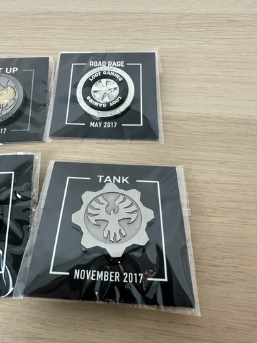 Loot Crate Gaming - Lotto di 8 spille - 2017 - Gears Of War, Futurama - NUOVO - Foto 5 di 6