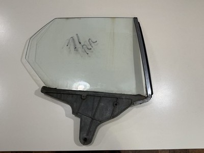 ORIGINAL 1971 PLYMOUTH ROAD RUNNER PASSENGER REAR QUARTER WINDOW