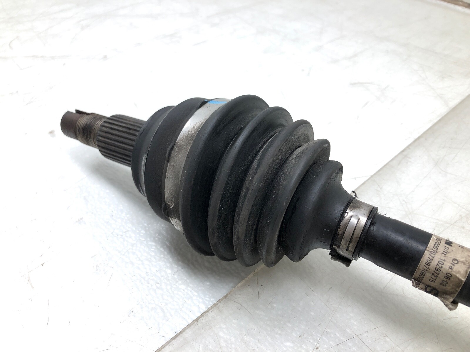 Maserati Quattroporte 2014-2020 FRONT+RIGHT Cv axle