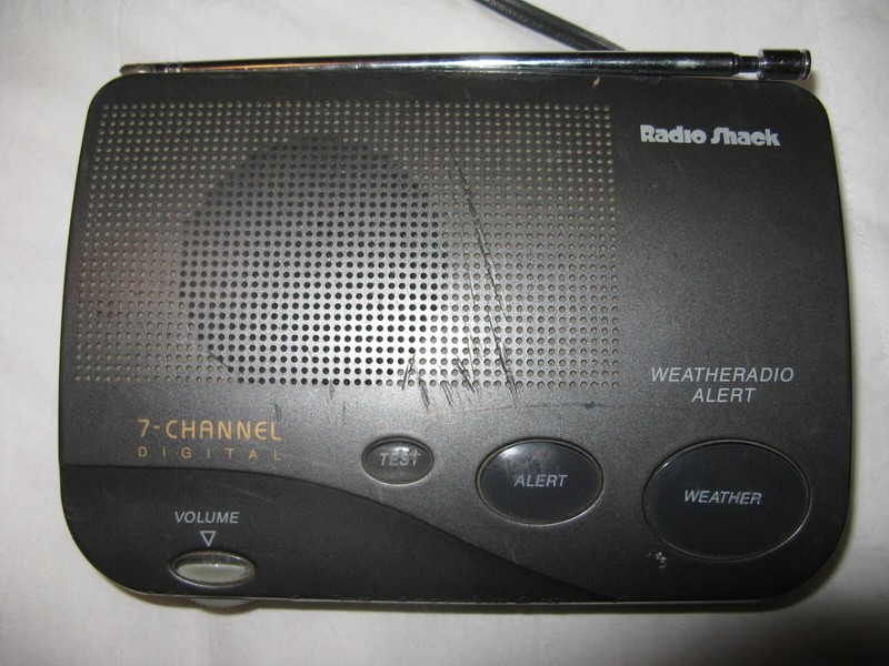 Radio Shack 12-247 WeatherRadio Alert 7 Channel Digital Weather Tested Works 9V