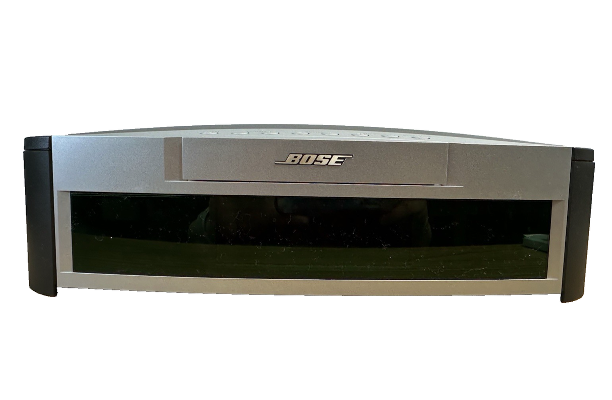 Bose AV3-2-1 II Media Center Speaker System With Remote + Cords