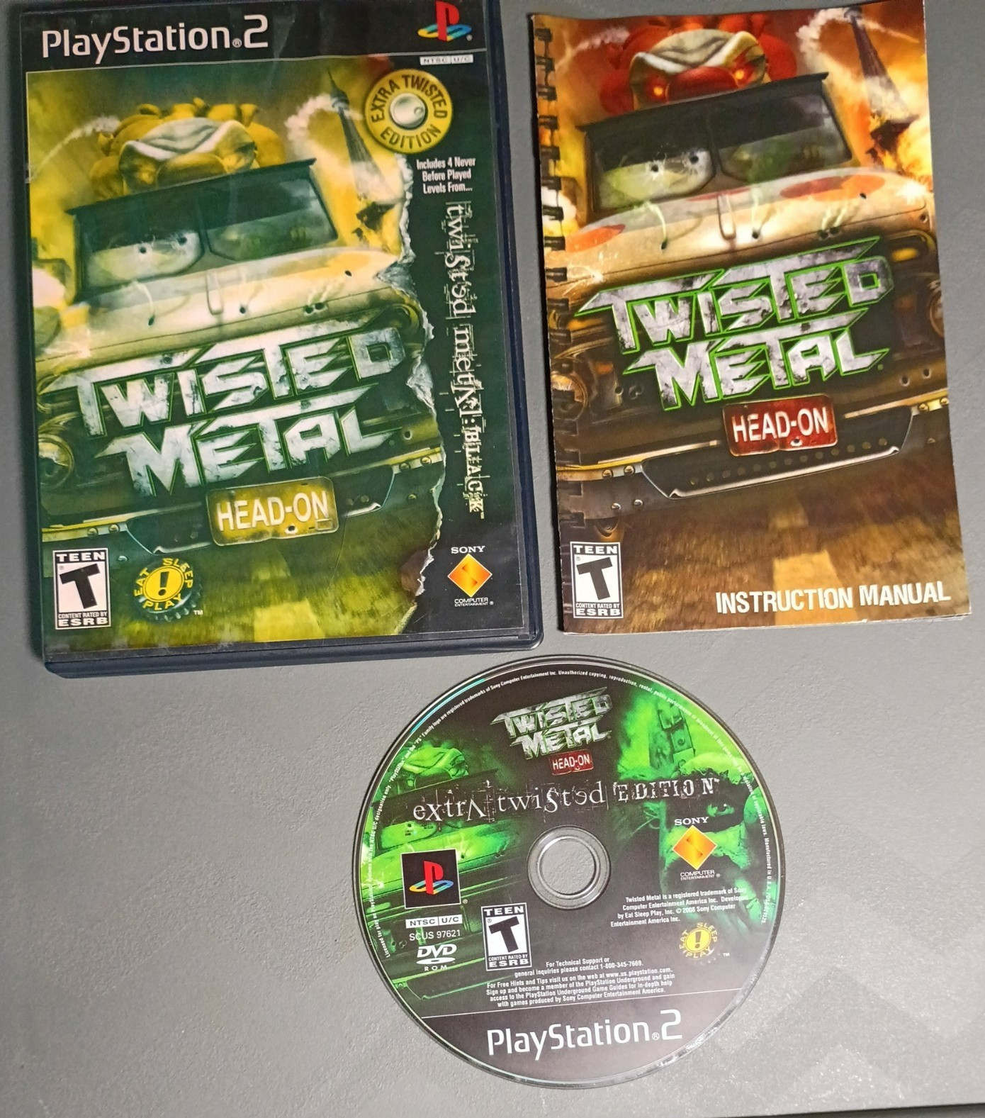 VERY GOOD Twisted Metal Head Extra Twisted Edition Complete Manual PS2 CIB
