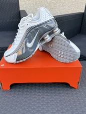 NIKE SHOX R4 "IRIDESCENT" EU38 NEU