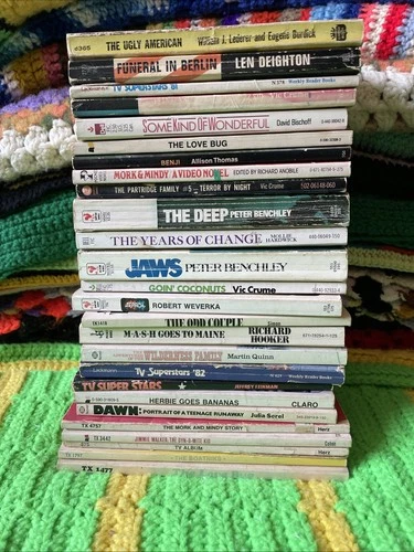 Movie + TV Tie-in Vintage Paperbacks LOT OF 26 - 60s 70s Movies and Television
