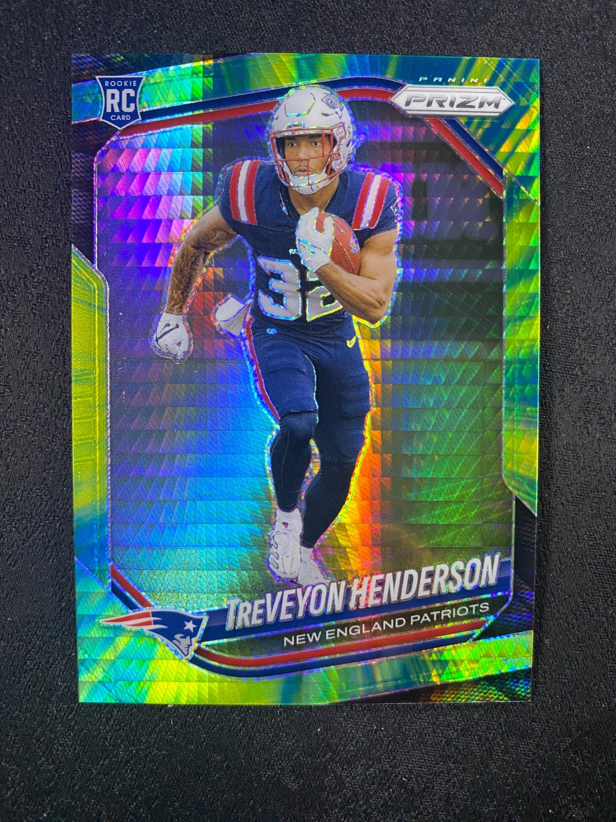 TreVeyon Henderson 2025 Panini Prizm Hyper #343 Rookie RC /200 Patriots E146