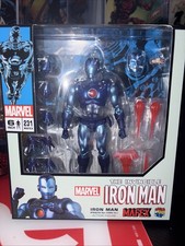 100 Authentic Marvel Comic s IRON MAN Stealth MAFEX 231-Sealed