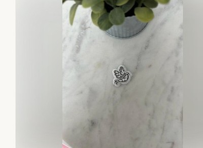 ver Metal Butterfly Charm Pendant - Jewelry Making Charm Included