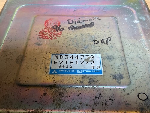 1996 Mitsubishi Diamante Engine Computer Module ECM ECU OEM MD344730 - Picture 5 of 8