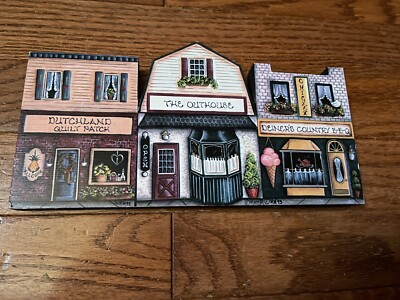 Brandywine Woodcraft Downtown Lancaster Dutchland, Deiner's & Outhouse Attached