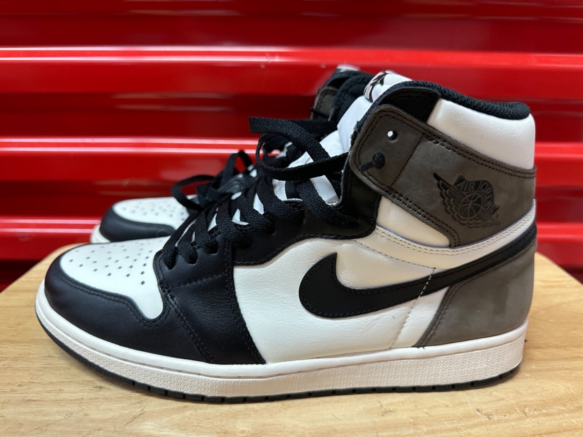 Nike Air Jordan 1 Retro High OG Dark Mocha Sail 555088-105 Nike Air Jordan 1 Retro High OG Dark Mocha Sail 555088-105