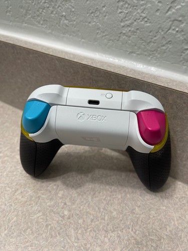 Forza Horizon 5 Xbox Series Controller (READ DESCRIPTION) - Picture 3 of 3
