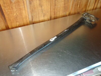 Vintage Chopper 1 Wood Log Splitting Axe w/ Handle Fibre Core