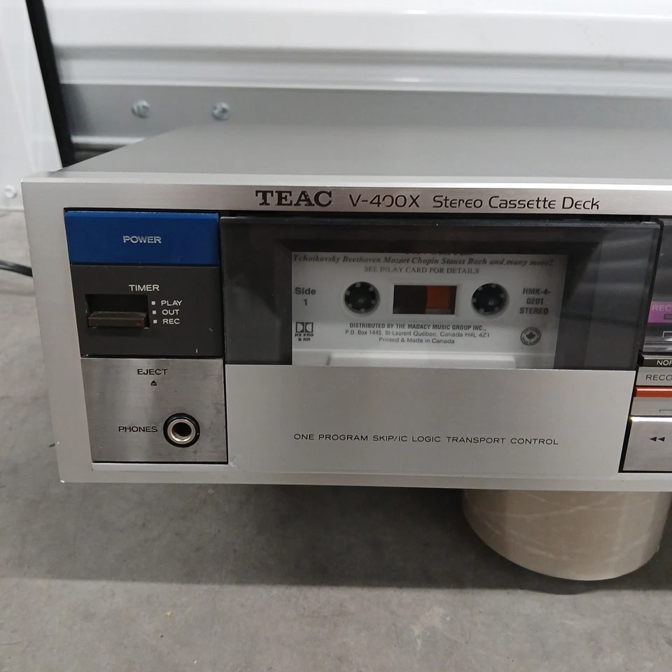 Deck de cassete estéreo TEAC V-400X - Imagem 2 de 4