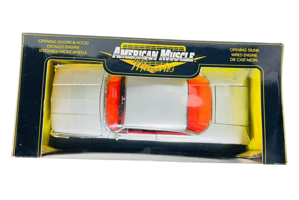 #32300 Ertl Memories Silver 1960 Ford Starliner ~ 1:18 2000 Sealed Diecast - Image 3 of 4