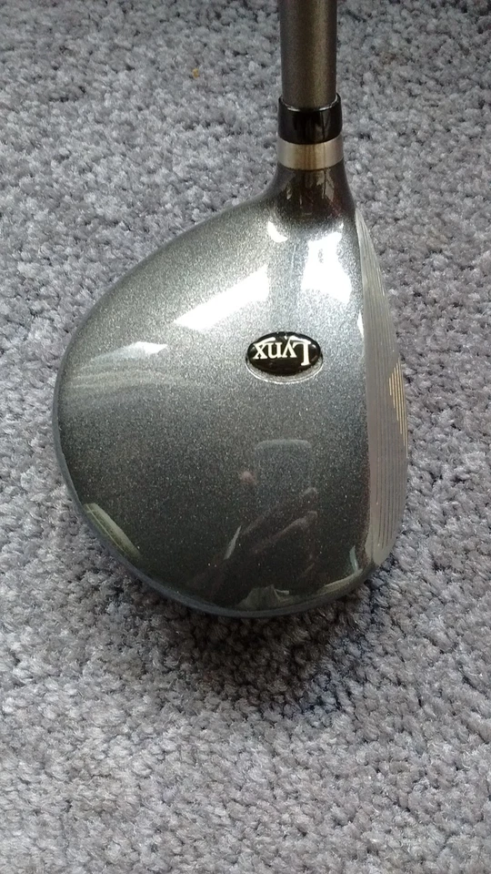 Lynx BLACK CAT Titanium 18 Degree # 5 Wood / Regular Flex / 43 " - (NICE) - Image 2 of 4