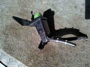 VW PASSAT B5 3B3 Behälter Servolenkungspumpe 3B0422371 2.77 Petrol 32501792