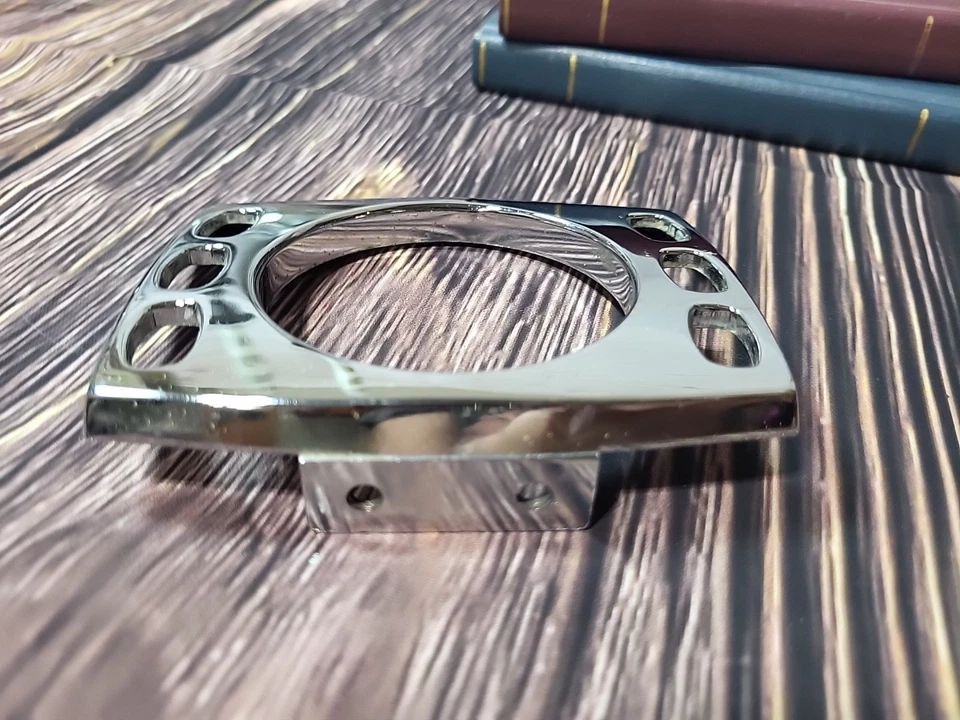 Cepillo de dientes y portavasos de baño de acero MCM vintage años 60 Foto 2 de 4