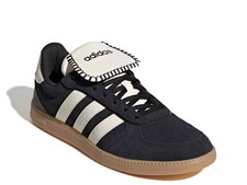Woman's Fashion Sneakers adidas Breaknet Sleek Sneaker