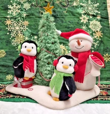 Hallmark Very Merry Trio.  Animated, Features Sound and Motion