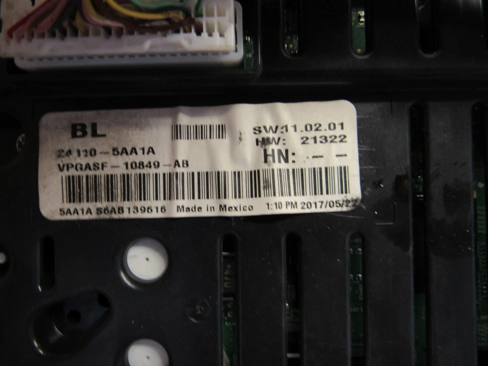 2015 2016 2017 Nissan Murano Speedometer Gauge Cluster 89368 miles - Image 3 of 4