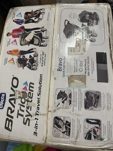 Chicco Bravo Keyfit 30 Car seat And Stroller