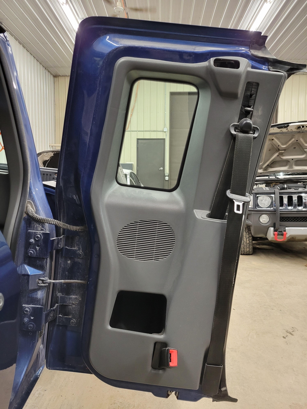 0411 FORD RANGER DRIVER LEFT REAR SIDE DOOR ASSEMBLY VISTA BLUE PAINT