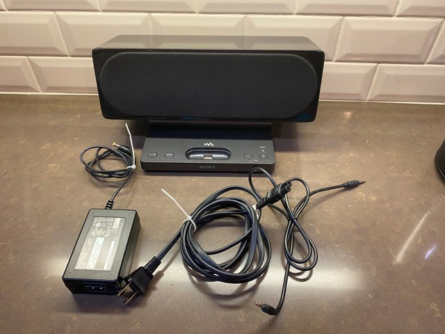 sony walkman speaker dock