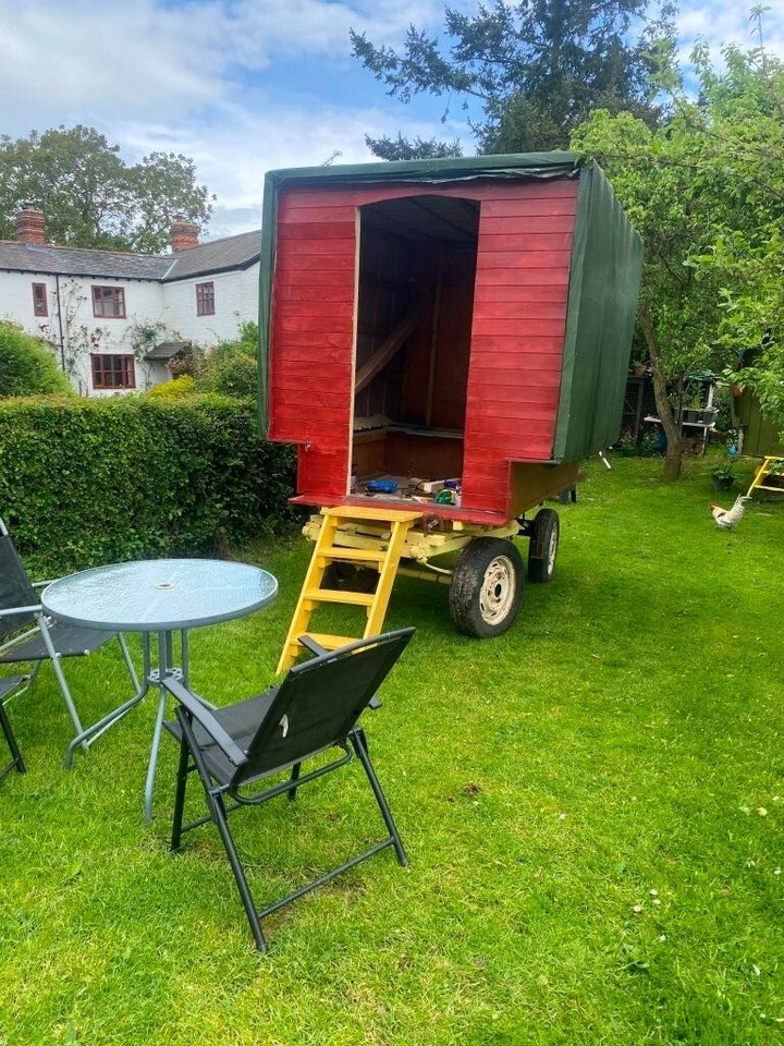 full size horse drawn gypsy caravan bow top wagon Wagon garden glamping