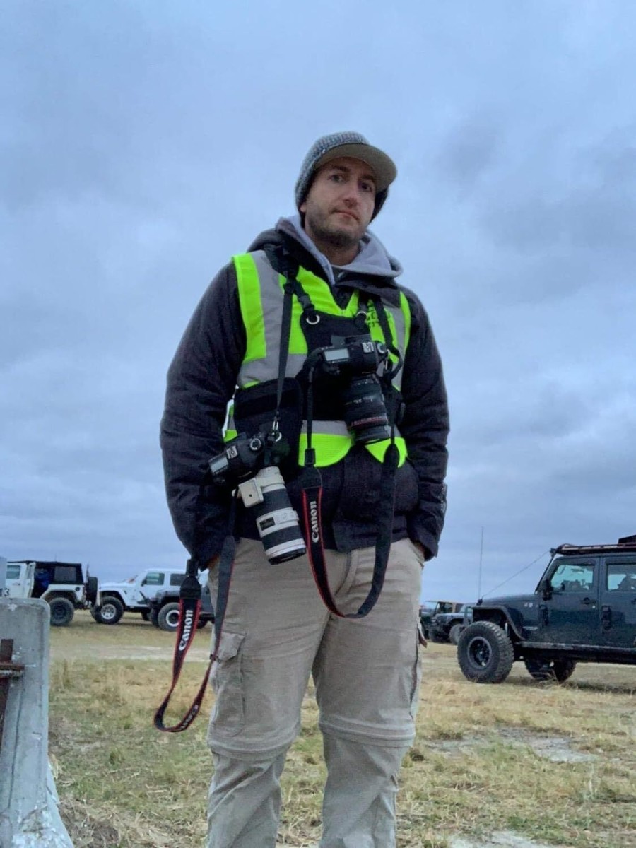 Multi Camera Carrying Photographer Vest With Locking System