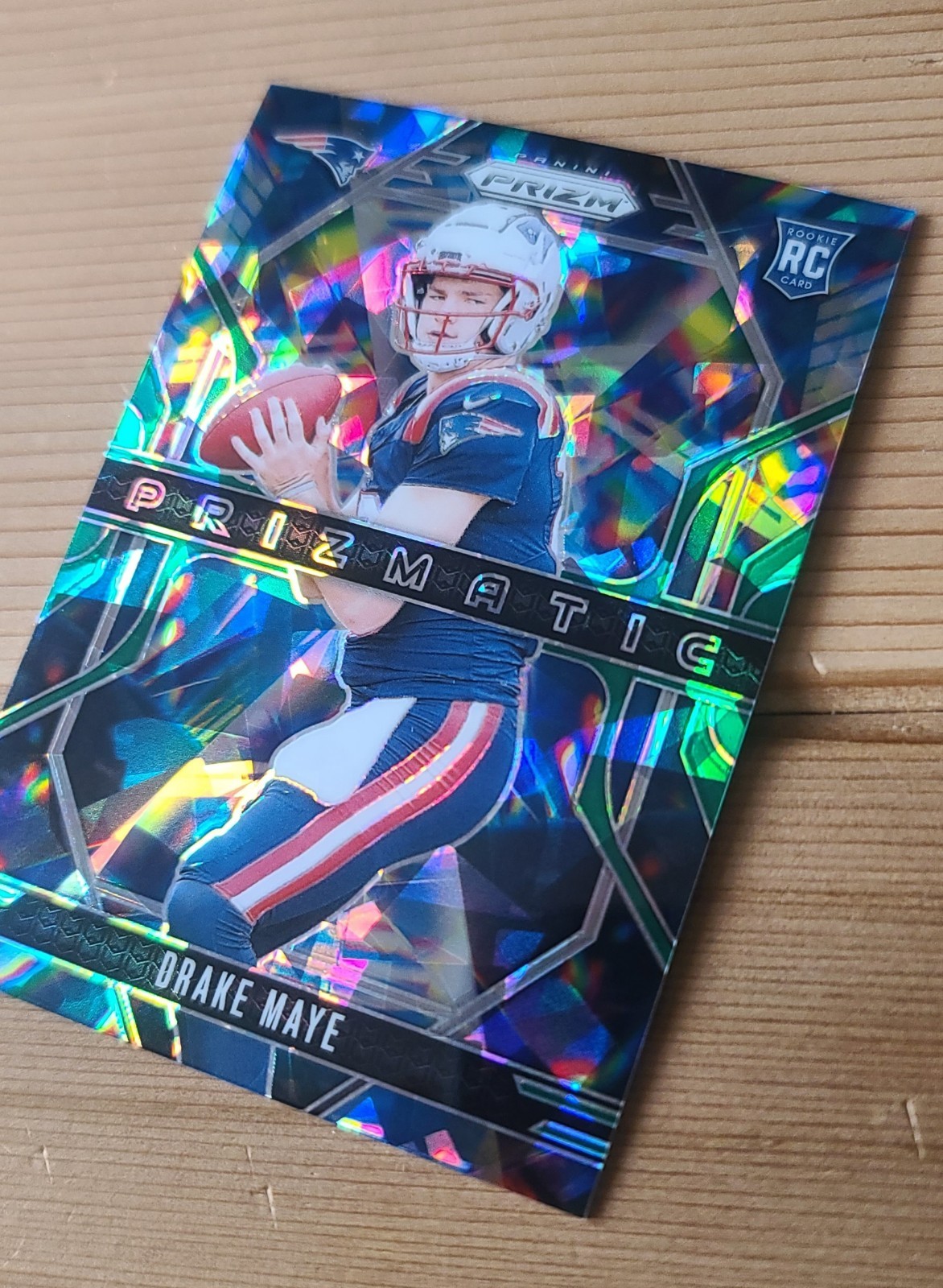 2024 Panini Prizm Green Cracked Ice Prizm Prizmatic Drake Maye #2