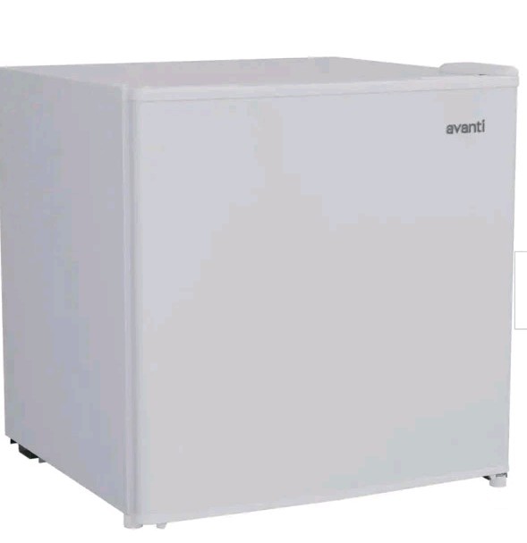 Avanti 1.6 Cu. Ft. Compact Dorm Room Man Cave Mini Refrigera