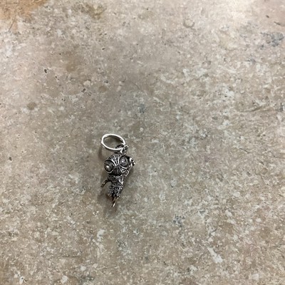 Pandora x Marvel Spider-man Pavé Pendant Charm