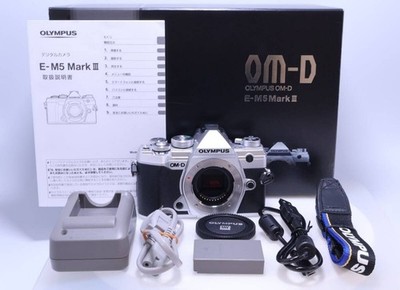 9.024 Shutter Count OLYMPUS OM-D E-M5 Mark III Gehäuse Silber