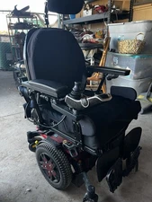 Quantum Edge 3 Electric Power Wheelchair ILevel Elevate Tilt, Legs, Power Tilt