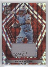 2020 Panini Chronicles Spectra Red Prizm Swatches 17/25 Yadier Molina #11 04br