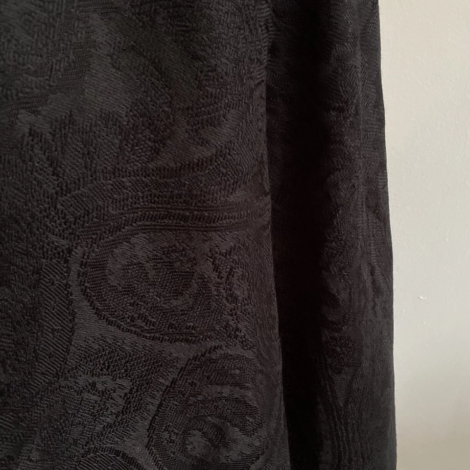 Worthington Chal Grande Cubierta Envolvente Flecos Negros Paisley Eduardiana Hada Oscura Foto 4 de 4