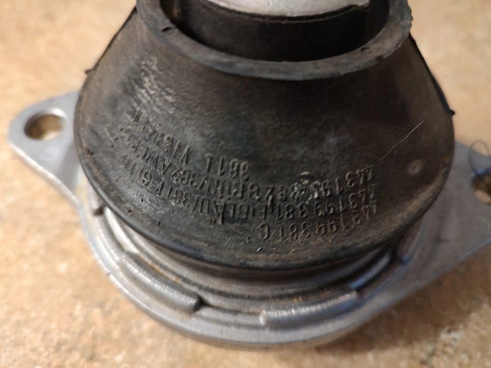 Novo Suporte de Motor Audi #443199381C Alemanha 88-91 Audi 80 90 Quattro '95 S6 - Imagem 4 de 4