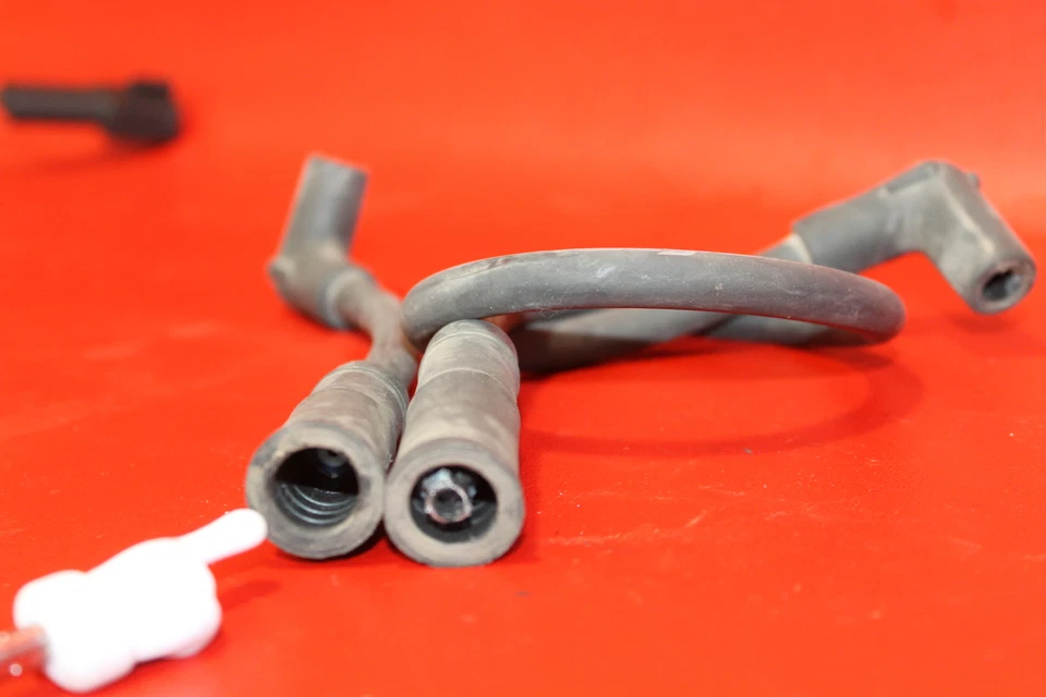 2003 HARLEY-DAVIDSON DYNA ШИРОКИЙ СКОЛЬЖЕНИЯ FXDWG SE КАТУШКИ ЗАЖИГАНИЯ КРЫШКИ ПРОВОДА КАБЕЛИ - Изображение 4 из 4