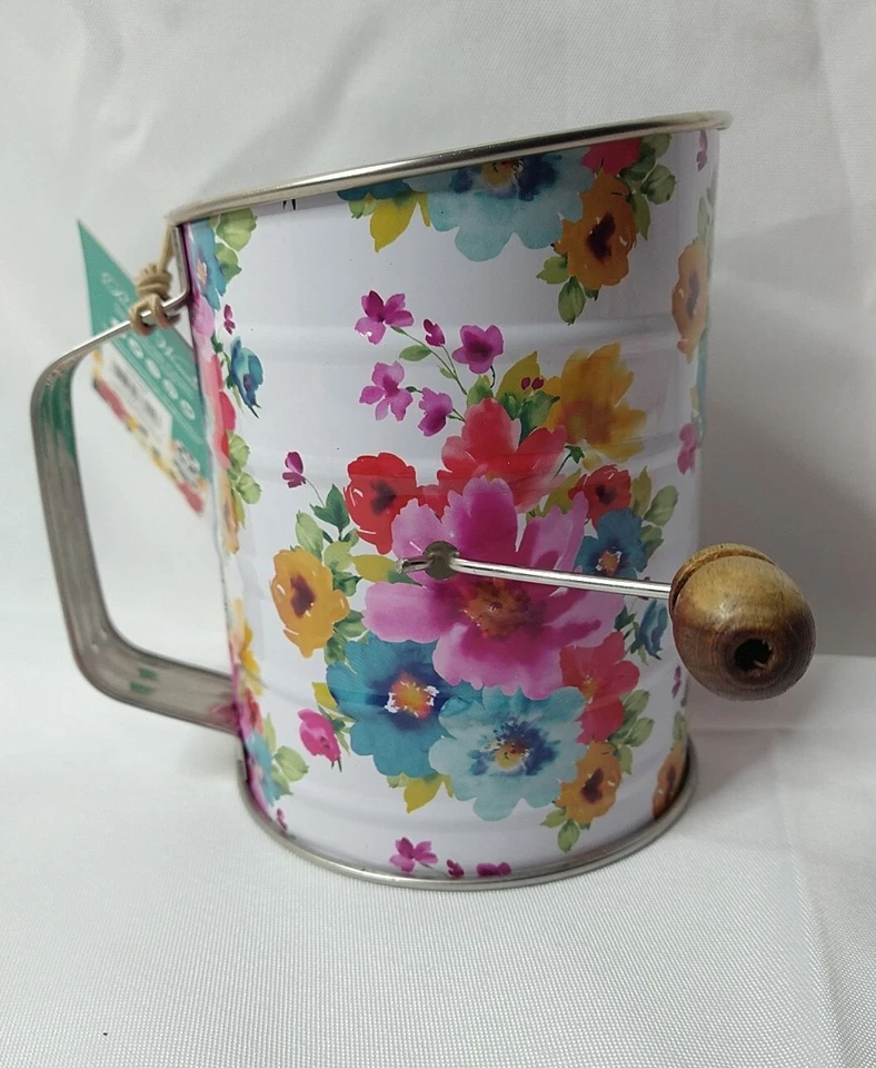 The Pioneer Woman Breezy Blossom peneira de farinha de aço inoxidável portátil NOVO - Imagem 2 de 4