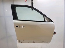 Porte avant et accessoires Peugeot 2008
