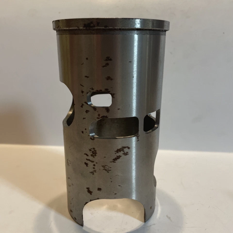 L.A. Sleeve Yamaha YZ250 92 Cylinder Sleeve YA5174 - Image 4 of 4