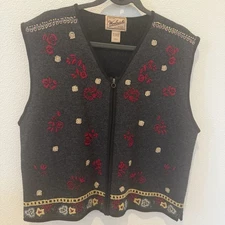 Vintage Woolrich Lambs Wool Blend Embroidered Floral Alpine Vest Winter Ski XL
