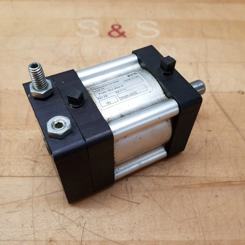 Parker PV22-180A-BB2-B Rotary Actuator, 150 Max PSI - USED
