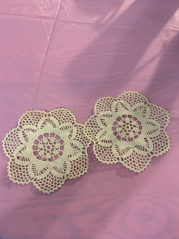 Vintage Hand Crochet Lace Doily Round Cover Flower Tablecloth,Pack Of 2