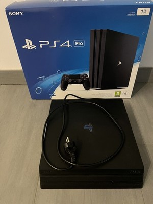 Sony PlayStation 4 Pro 1TB Heimkonsole Schwarz voll funktionsfähig Top Zustand 