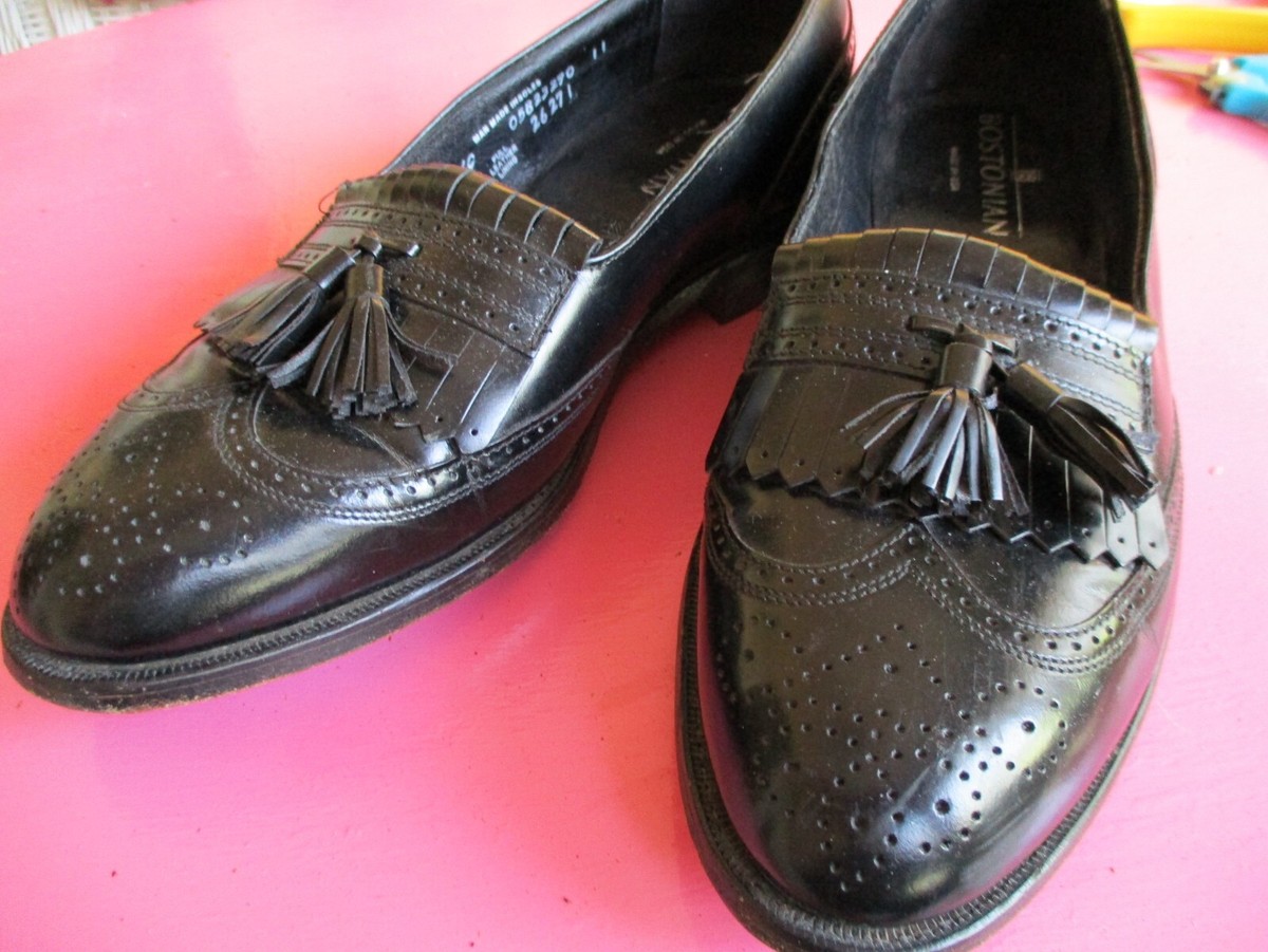 Bostonian Tasseled Loafers Men’s 11D Black Genuine Leather Rubber Heel Vtg Bostonian Tasseled Loafers for Men | Mercari main image 3