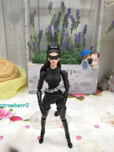 The Dark Knight Rises Catwoman Selina Kyle 16cm Action Figure Model Toy Statue - Picture 4 of 11