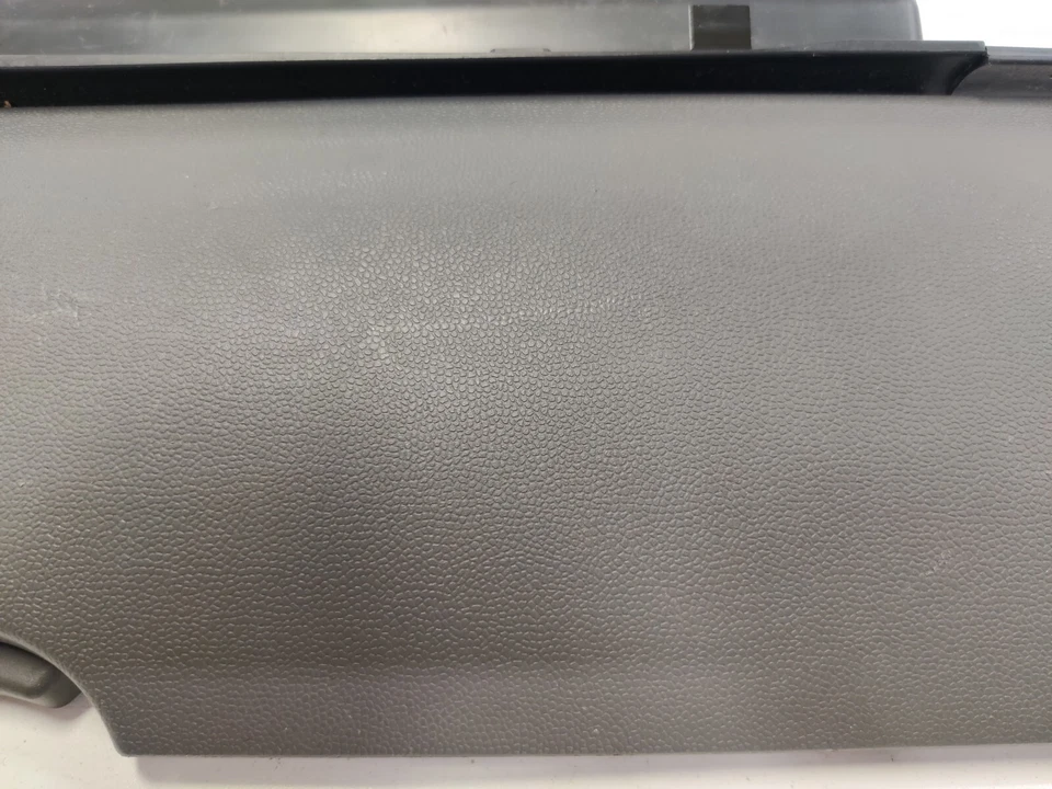 Conjunto de puerta guantera superior Nissan Xterra 2005-2015 Foto 4 de 4